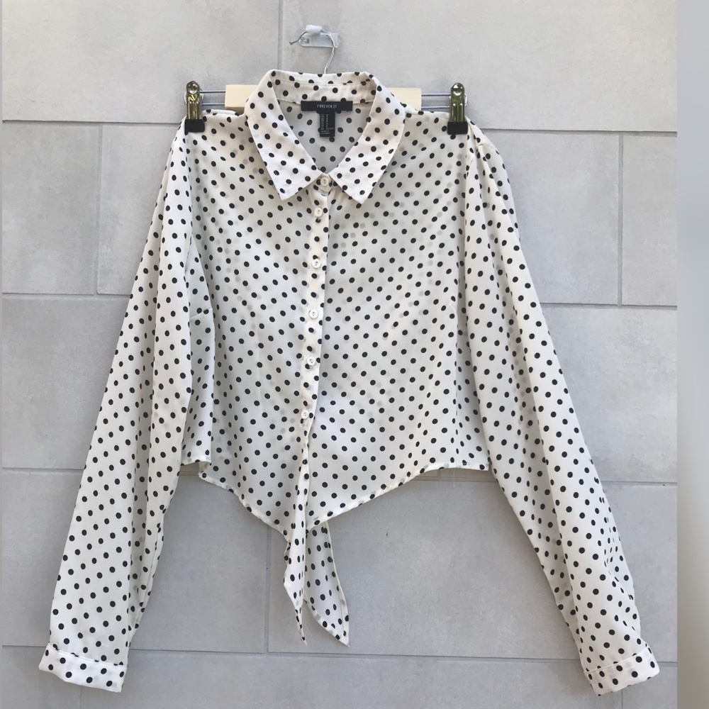Polka dot back and off white shirt